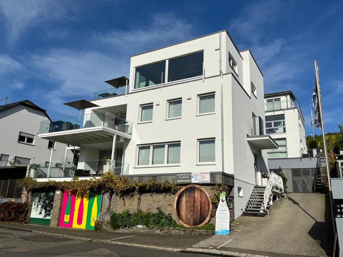 Weingut-Aparthotel Olinger Меринг Екстериор снимка